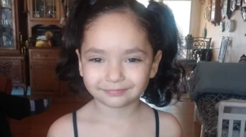 Zoey Felix
