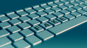 Τα social media είναι γεμάτα με ψεύτικα προφίλ και καλό θα είναι να μπορείτε να τα ξεχωρίσετε.