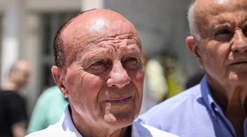 Ο Μίμης Δομάζος