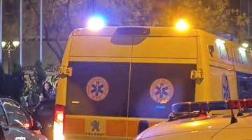 Φωτιά σε διαμέρισμα στα Εξάρχεια
