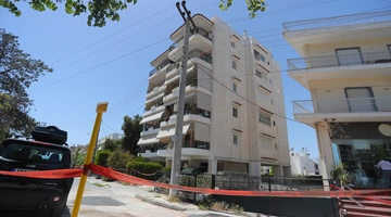 Πτώση δύο 17χρονων από πολυκατοικία στην Ηλιούπολη